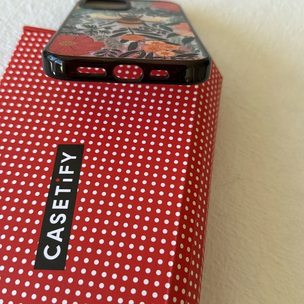 An iPhone case cover for iPhone 12 Pro by CaseTify. - Picture 6 of 6